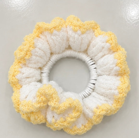 Summer multicolored ruffle scrunchie